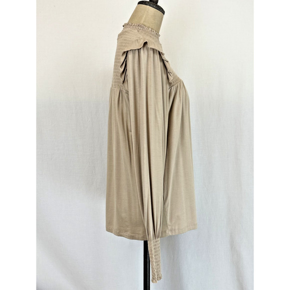 NWT Soya Concept BOUTIQUE Tan Long Sleeve Top w/ Smocking Detail #0429 XS - Picture 4 of 9
